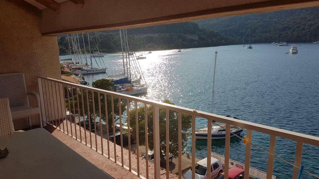 Apartments Angelo Polače Kültér fotó